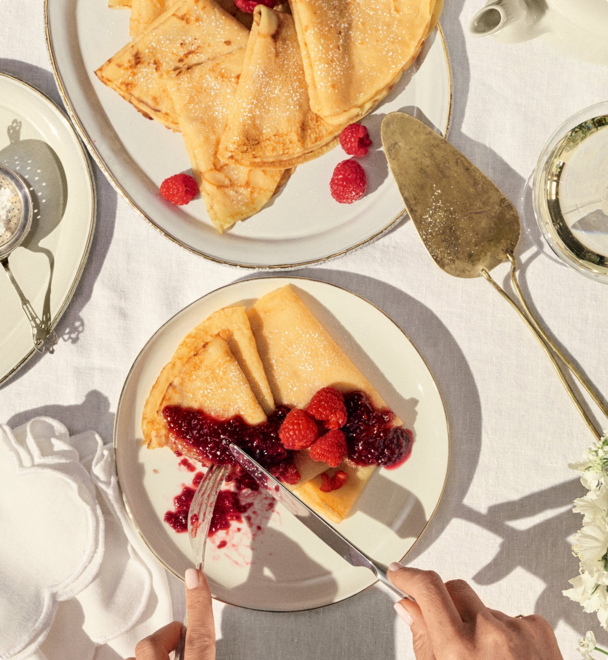 Crepes with raspberry spread